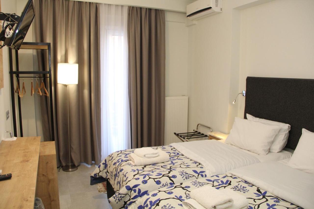 Alexiou Hotel กาลัมปากา ภายนอก รูปภาพ