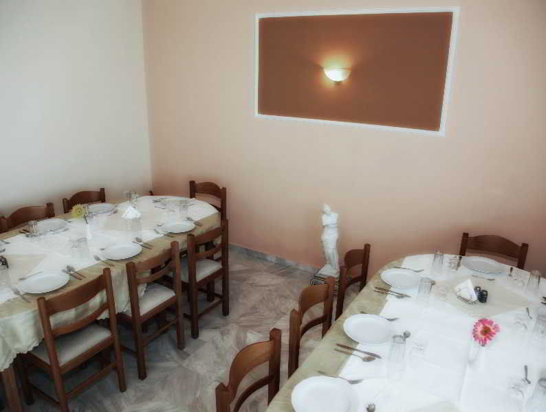 Alexiou Hotel กาลัมปากา ภายนอก รูปภาพ